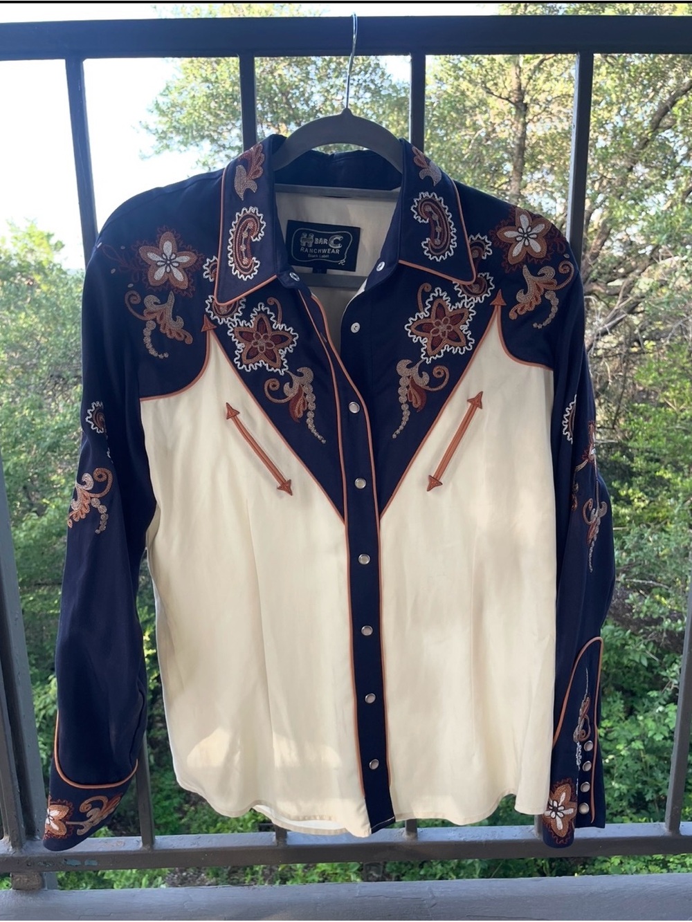 H bar C Ranchwear Women’s Navy & Cream Western Embroidered Button-Down Shirt